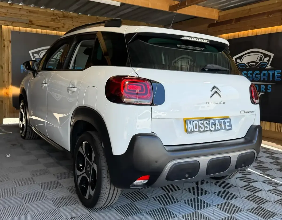 Used Citroën C3 Aircross Flair 108 HP (79 kW) 2018 White SUV