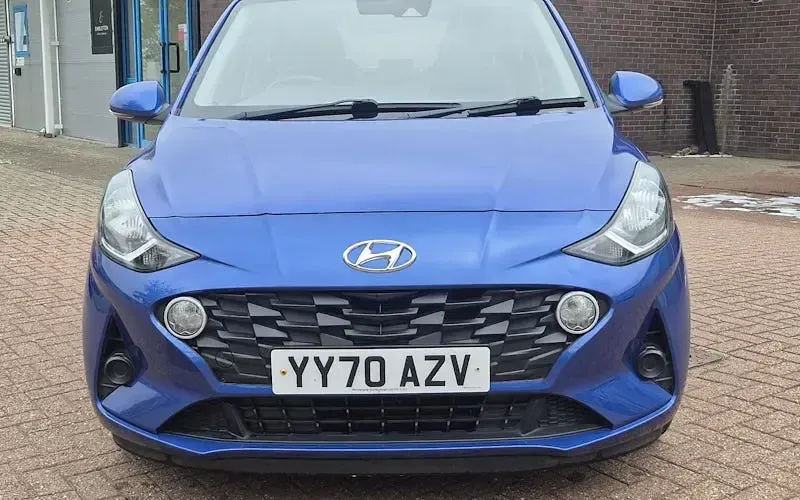 Used Hyundai i10 SE 67 HP (49 kW) 2020 Blue Hatchback
