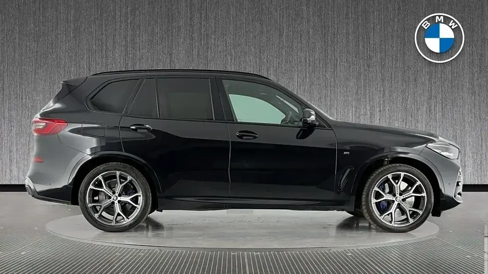 Used BMW X5 M Sport 261 HP (191 kW) 2019 Black SUV