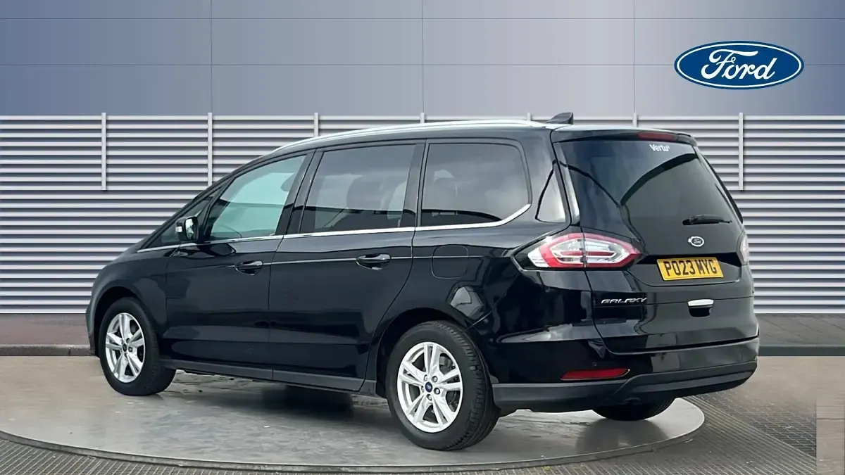 Begagnad Ford Galaxy Titanium 190 HK (139 kW) 2022 Minibuss