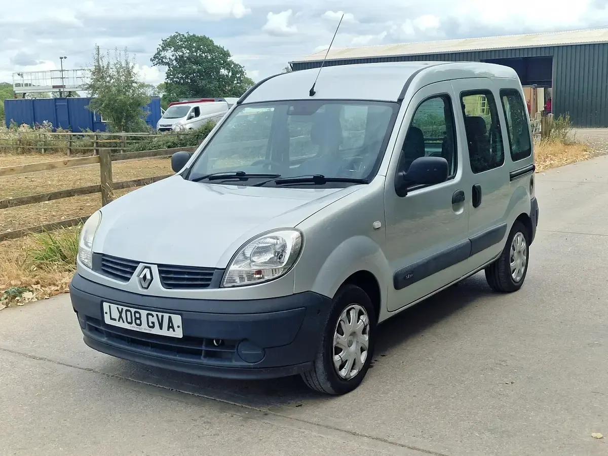 Used Renault Kangoo Authentique 75 HP (55 kW) 2008 Grey MPV