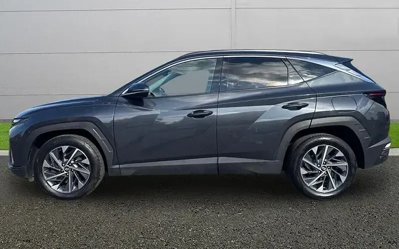 Usado Hyundai Tucson Premium 150 HP (110 kW) 2024 SUV