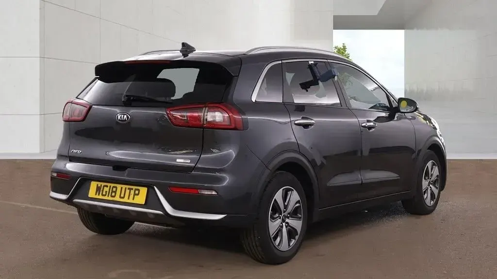 Used Kia Niro 141 HP (103 kW) 2018 Grey SUV
