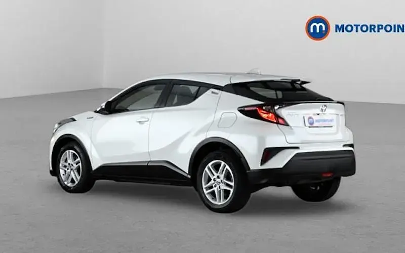 Used Toyota C-HR 122 HP (89 kW) 2023 SUV