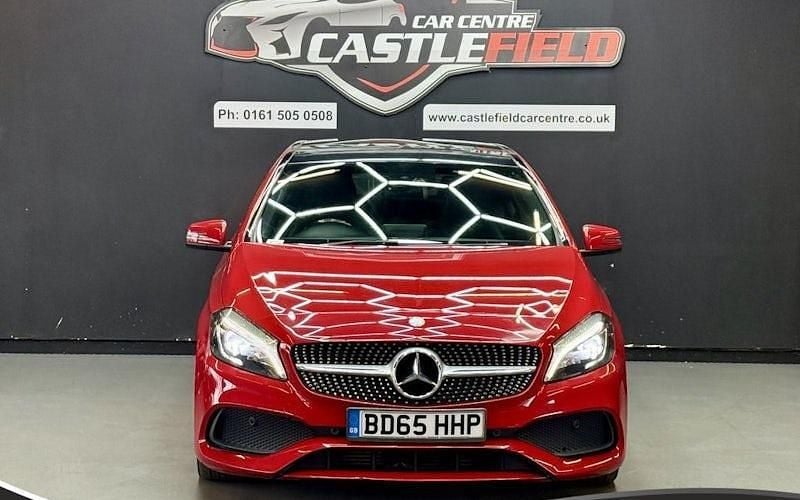 Used Mercedes A180 AMG Line Premium Plus 109 HP (80 kW) 2018 Hatchback