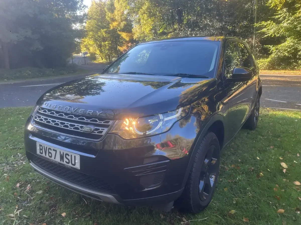 Used Land Rover Discovery Sport SE 150 HP (110 kW) 2018 Black SUV
