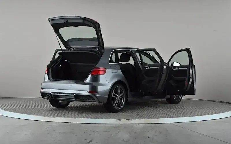 Used Audi A3 Sportback S-Line 116 HP (85 kW) 2019 Grey Hatchback