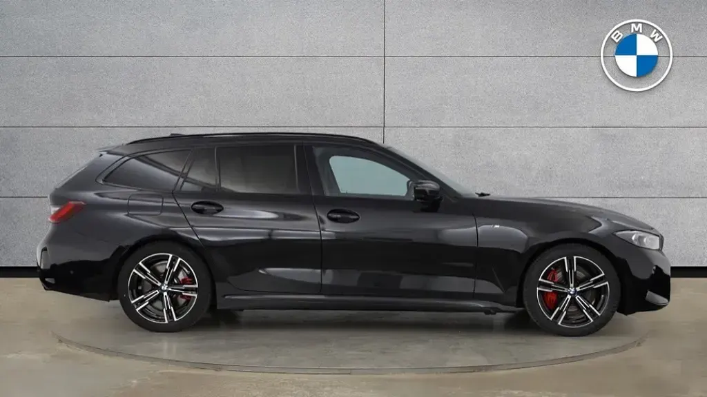 Used BMW 320 M Sport 181 HP (133 kW) 2025 Black Estate