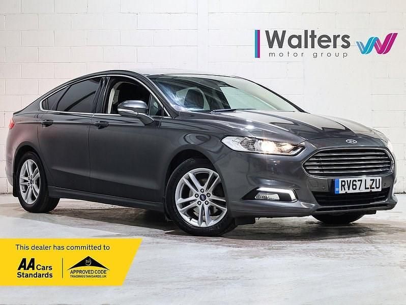 Grey Used 2017 Ford Mondeo Zetec Hatchback | £6,350 (Good price) - Image 1/4