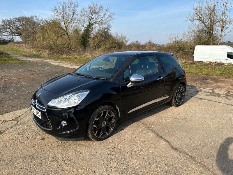 Black Used 2013 Citroën DS3 Hatchback | £1,890 (Good price) - Image 1/4
