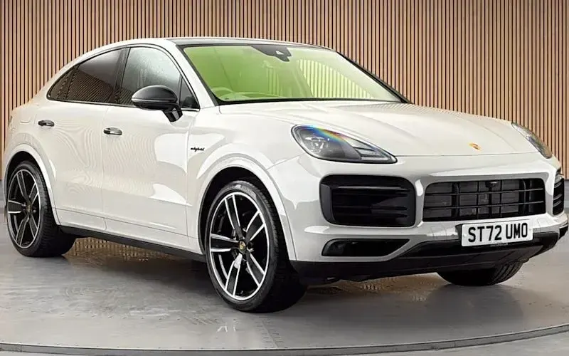 Used Porsche Cayenne Platinum Edition 462 HP (339 kW) 2022 SUV