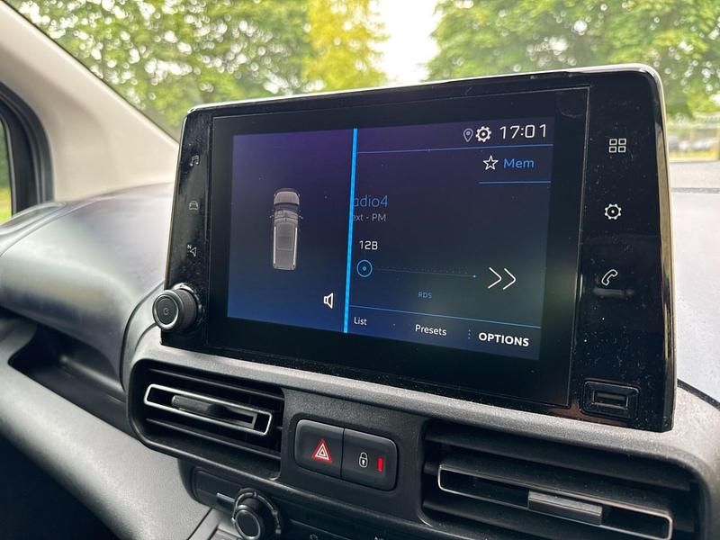Second-hand Peugeot Rifter Allure 2019 Maro Monovolum