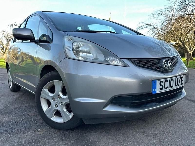 Used Honda Jazz ES 99 HP (72 kW) 2010 Silver Hatchback