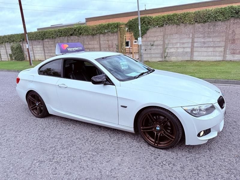 White Used 2012 BMW 320 Sport Line Coupe | £3,299 (A bit pricey) - Image 1/4