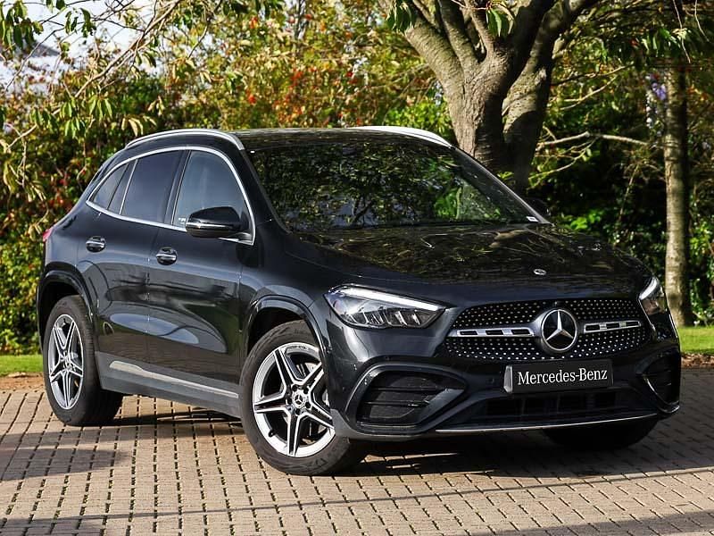 Black Used 2024 Mercedes GLA200 Executive SUV | £31,998 (A bit pricey) - Image 1/4