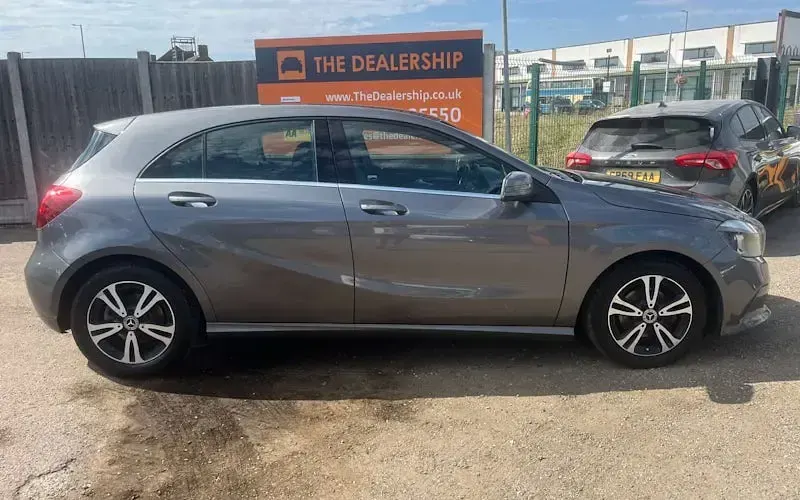 Used Mercedes A180 SE 109 HP (80 kW) 2017 Grey Hatchback