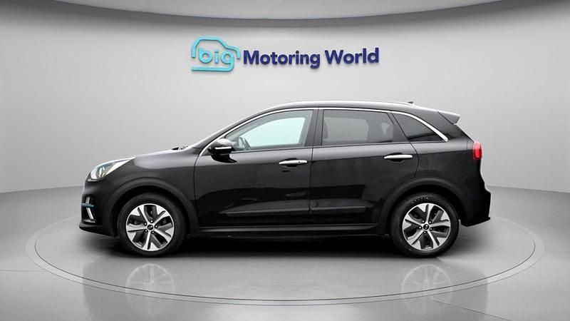 Used Kia Niro 150 kW (204 HP) 2020 Black SUV