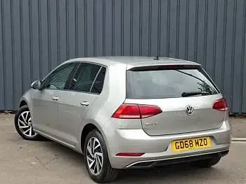 Used VW Golf VII Match 115 HP (84 kW) 2019 Silver Hatchback