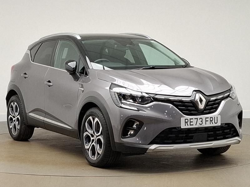 Used Renault Captur Techno 160 HP (117 kW) 2023 Grey SUV