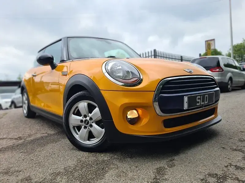 Used Mini Cooper Hatch 2016 Orange Hatchback