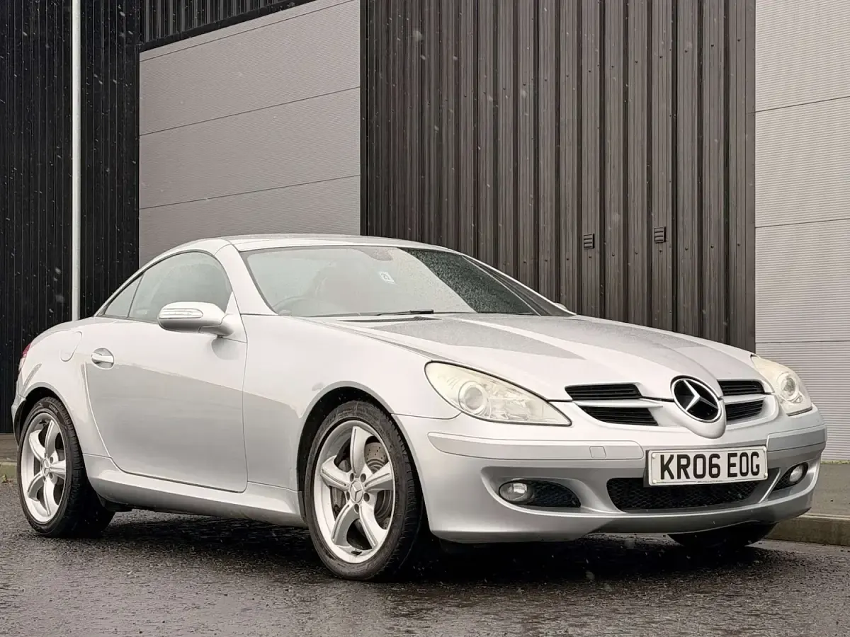 Used Mercedes SLK350 272 HP (200 kW) 2006 Silver Cabriolet