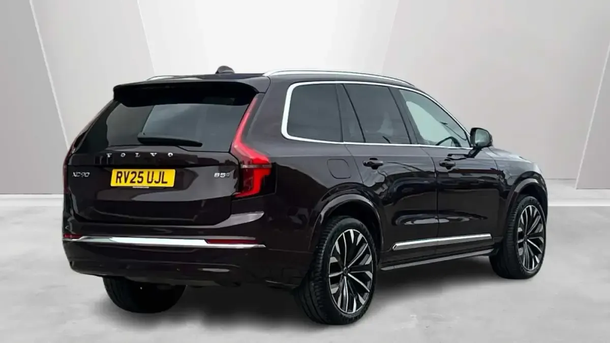 Used Volvo XC90 Ultra 247 HP (181 kW) 2025 SUV