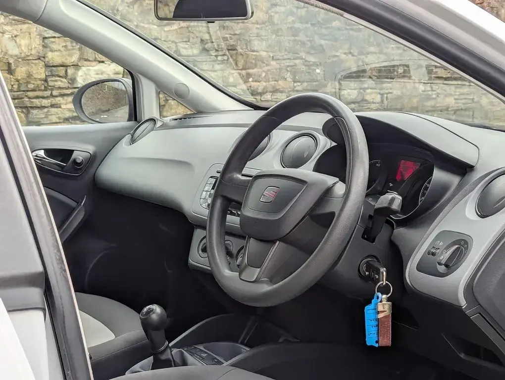 Used Seat Ibiza ST 2012 White Estate