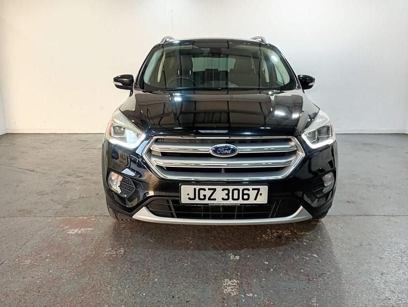 Used Ford Kuga Titanium 180 HP (132 kW) 2017 Black SUV