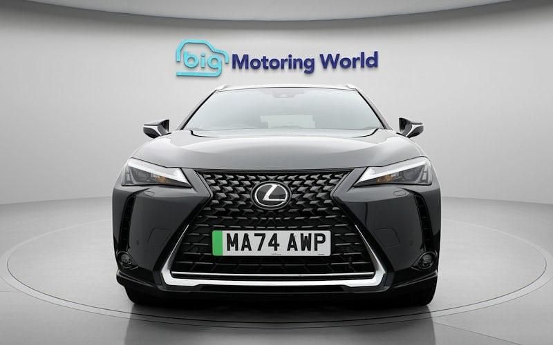 Used Lexus UX 150 kW (204 HP) 2024 SUV