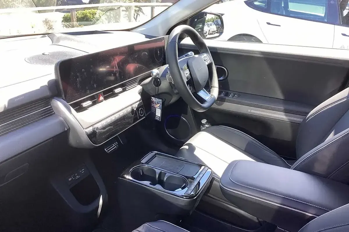 Used Hyundai Ioniq 5 Ultimate 239 kW (325 HP) 2026 SUV