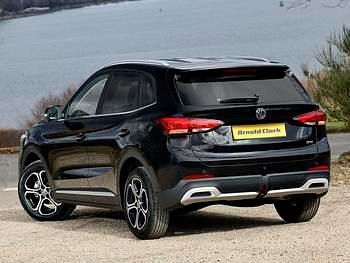 New MG ZS SE 116 HP (85 kW) 2025 Black SUV