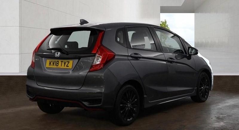 Used Honda Jazz Sport 130 HP (95 kW) 2018 Grey Hatchback