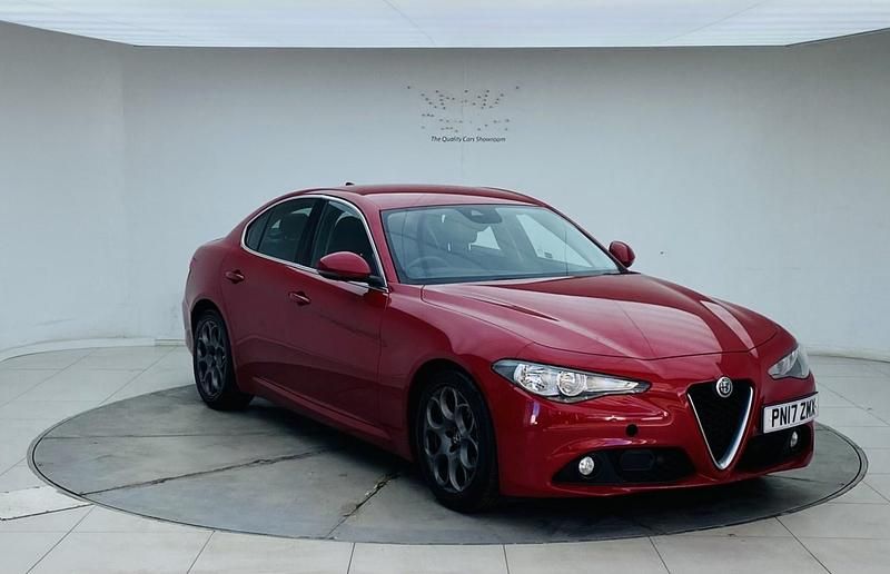 Used Alfa Romeo Giulia Super 280 HP (205 kW) 2017 Red Sedan