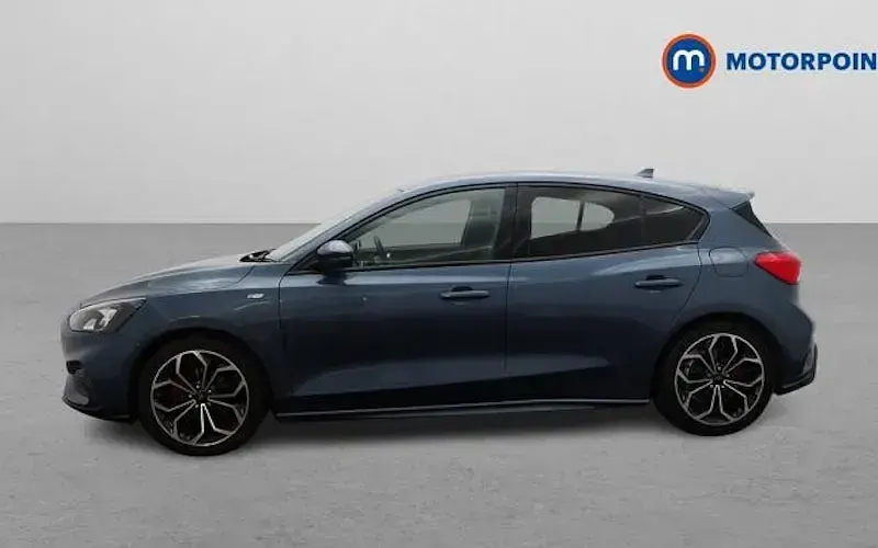 Used Ford Focus ST-Line X 125 HP (91 kW) 2020 Blue Hatchback