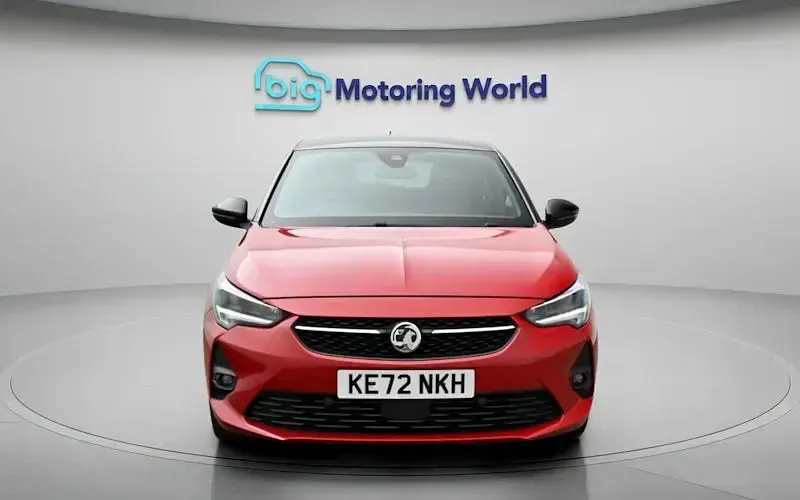 Second-hand Vauxhall Corsa 75 CP (55 kW) 2023 Roșu Hatchback