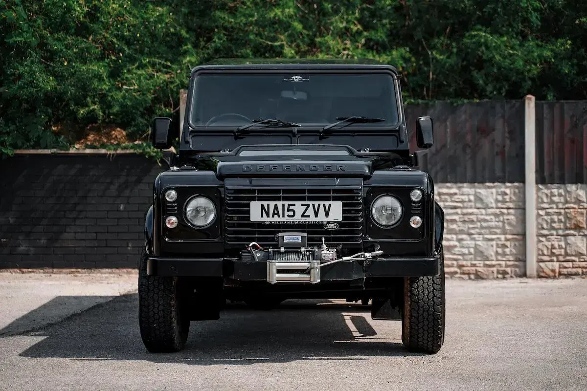 Used Land Rover Defender 2015 Black Estate