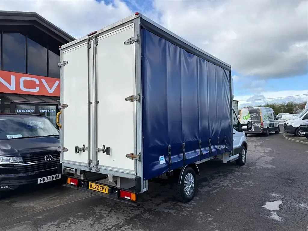 Used Ford Transit 130 HP (95 kW) 2022 White Cabriolet
