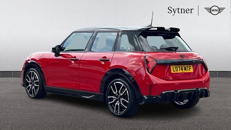 Used Mini Cooper S Hatch 201 HP (147 kW) 2024 Red Hatchback