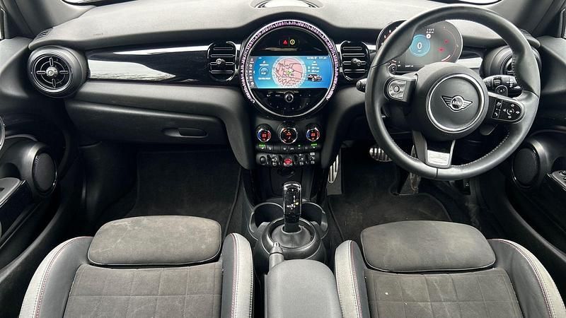 Używany Mini John Cooper Works Hatch 228 KM (167 kW) 2023 Biały Hatchback