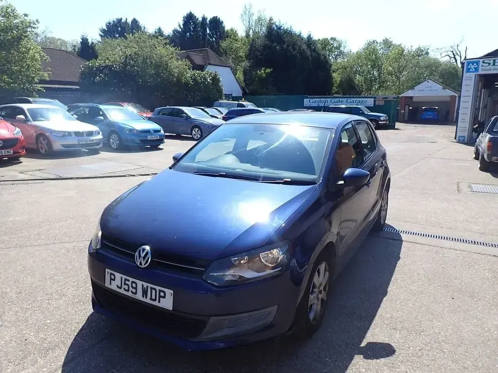 Usado VW Polo SE 85 HP (62 kW) 2010 Azul Citadino
