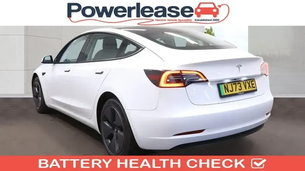 Used Tesla Model 3 RWD 366 kW (498 HP) 2023 White Sedan