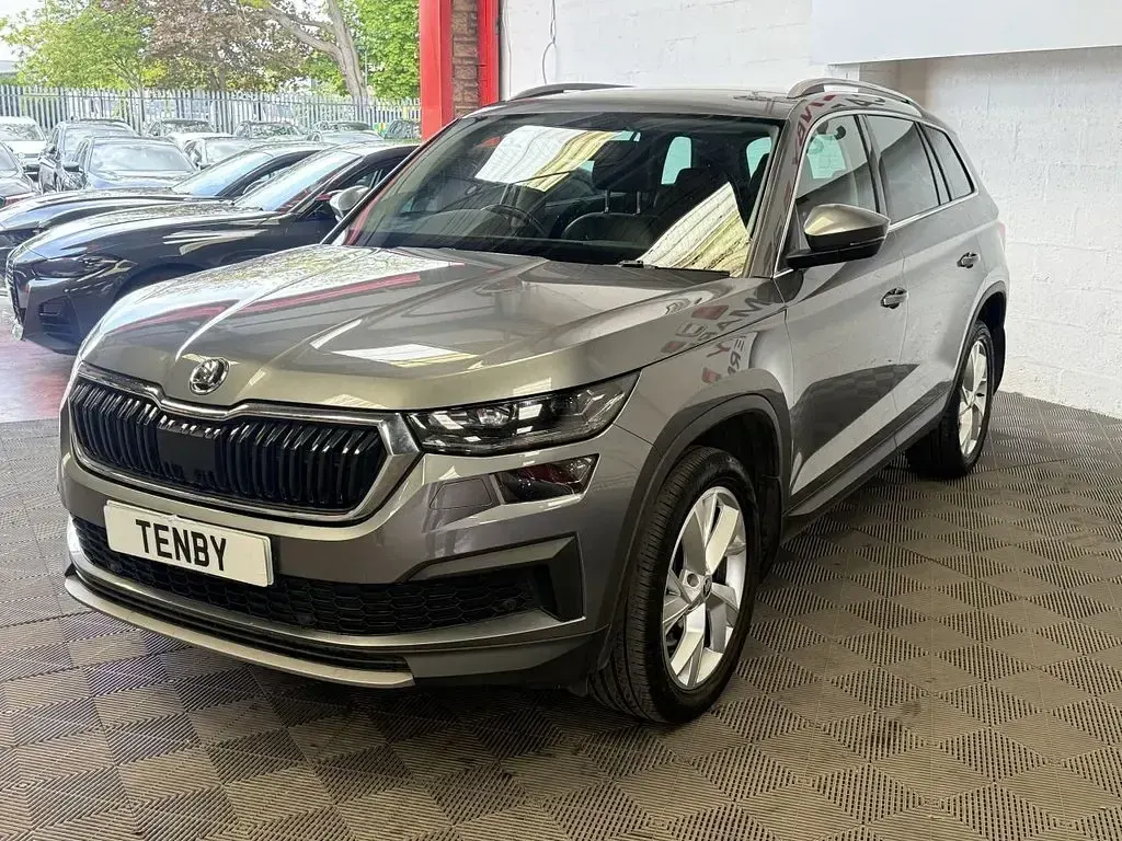 Used Skoda Kodiaq SE L 150 HP (110 kW) 2021 Grey SUV