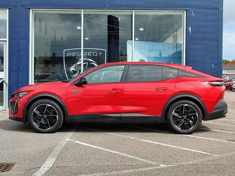 Used Peugeot 408 GTi 129 HP (94 kW) 2023 Red Sedan