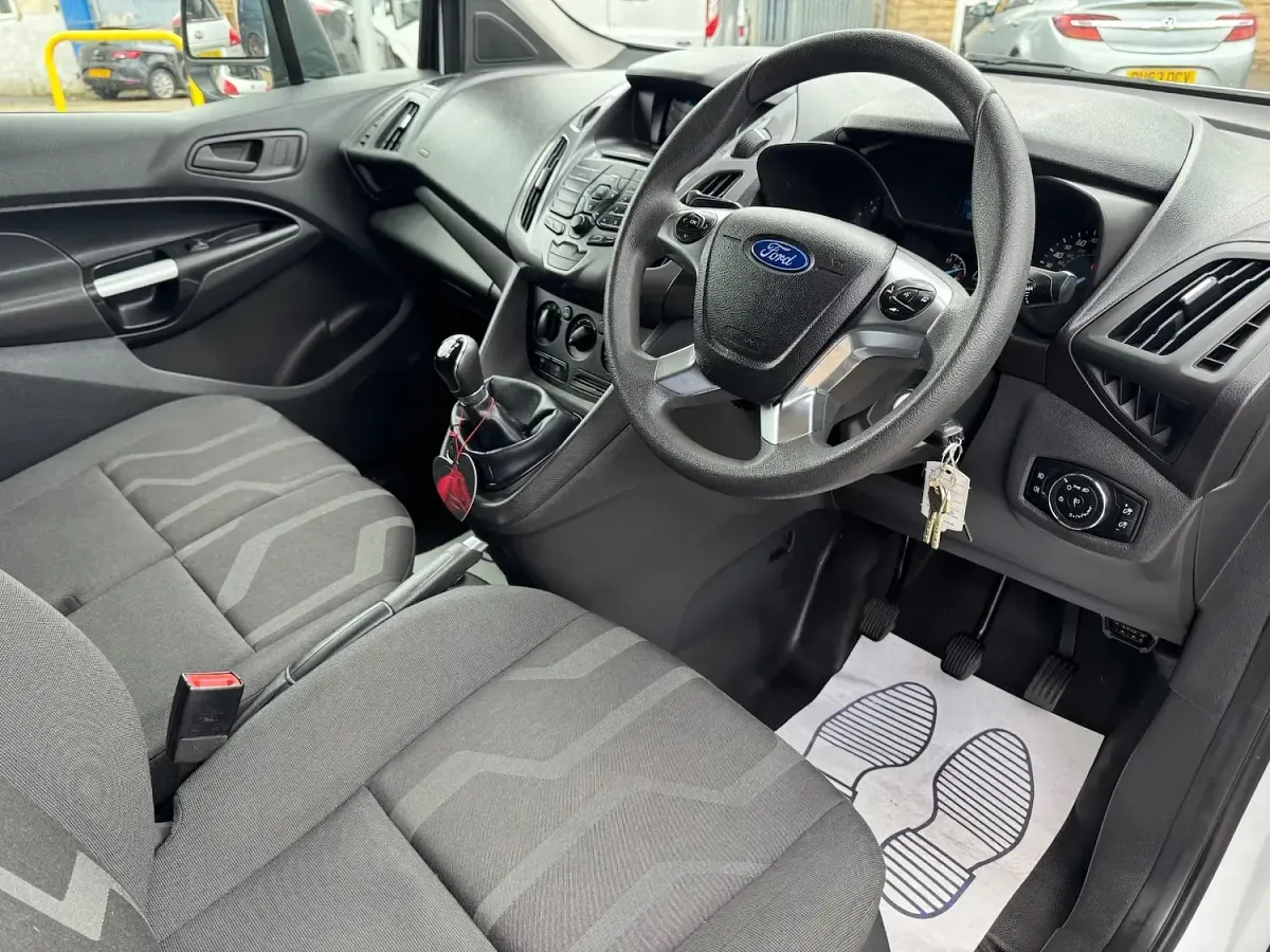 Used Ford Transit Trend 95 HP (69 kW) 2016 White Van