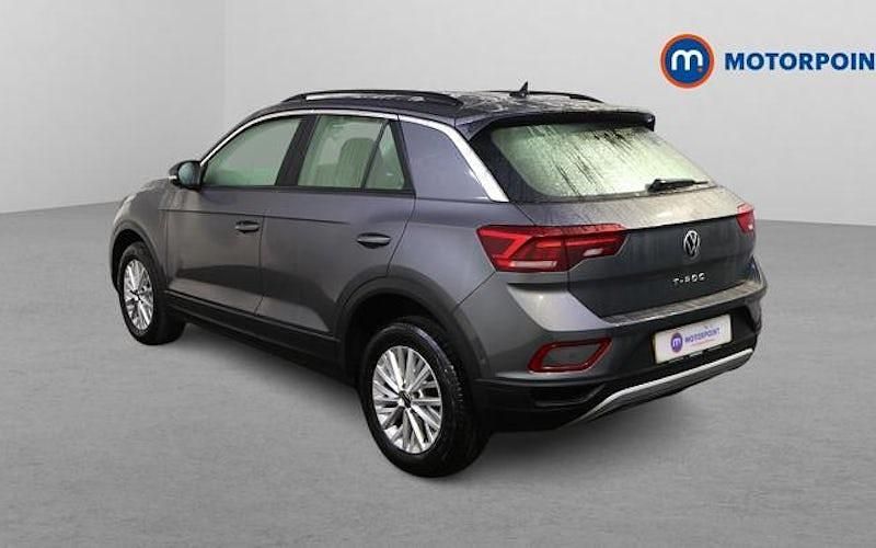 Used VW T-Roc Life 150 HP (110 kW) 2025 SUV