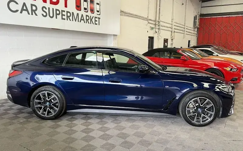 Used BMW i4 M Sport 250 kW (340 HP) 2022 Blue Sedan
