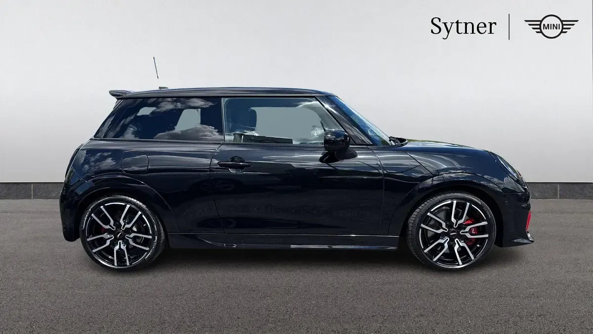 Used Mini John Cooper Works Hatch 228 HP (167 kW) 2025 Black Hatchback