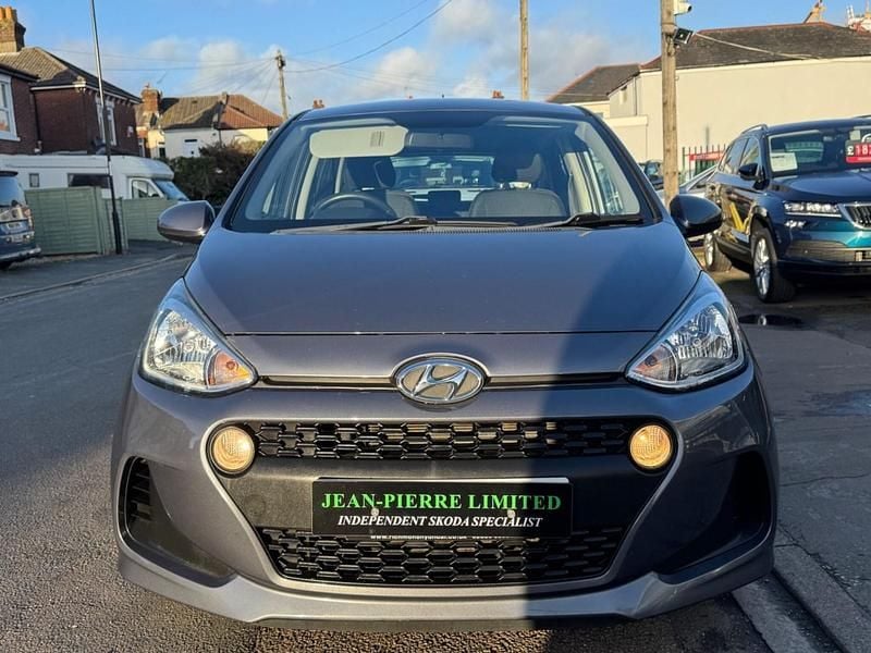 Used Hyundai i10 SE 2018 Grey Hatchback