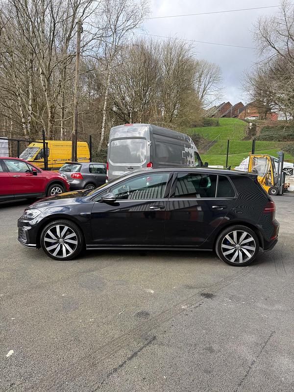 Used VW Golf VII Advance 204 HP (150 kW) 2020 Black Hatchback