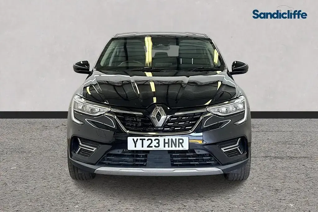 Begagnad Renault Arkana Techno 138 HK (101 kW) 2022 SUV